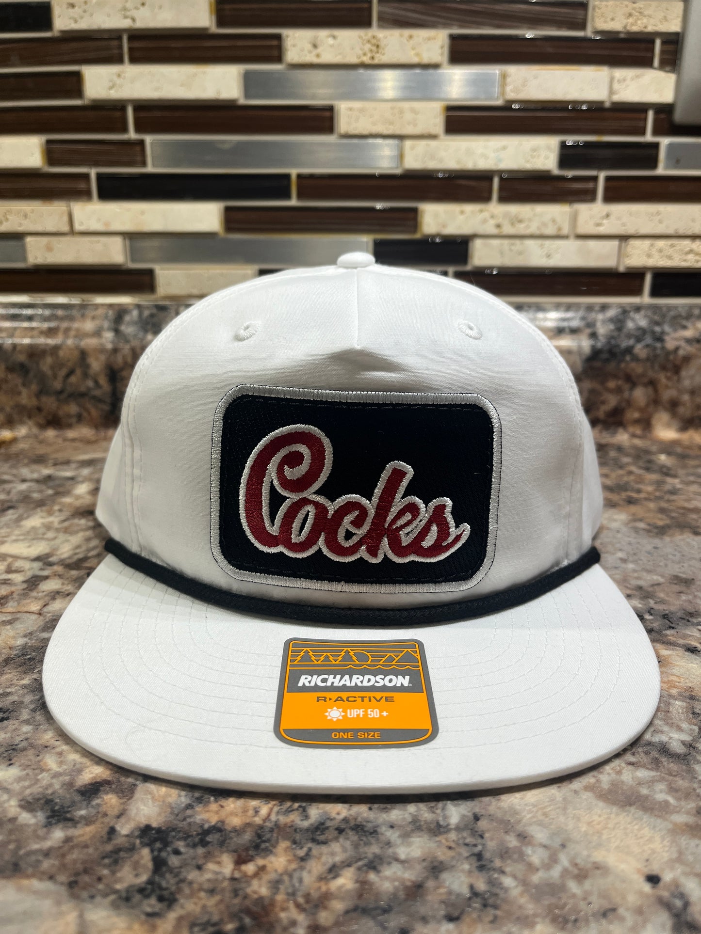 Cocks hat